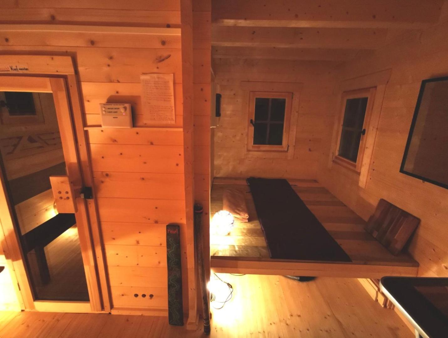 BB19 Eifel-Ferienhaus am Moseltal mit Saunahaus Beuren  Exterior foto